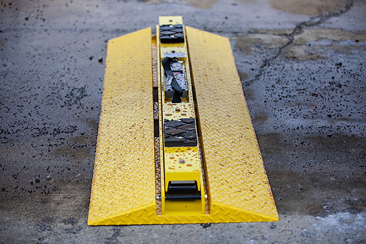 WasteWizer Launches All-New Cradle to House the Patent-Pending BinBar™Scale